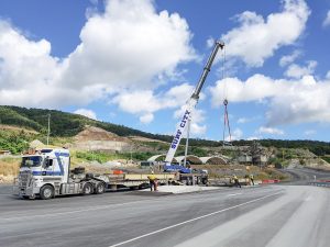Visual Gallery of Crane Operations and Projects